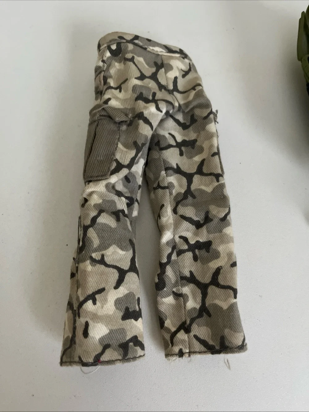 GI Joe Tactical Vest Olive Green & Brown Camo Pants 2 Piece